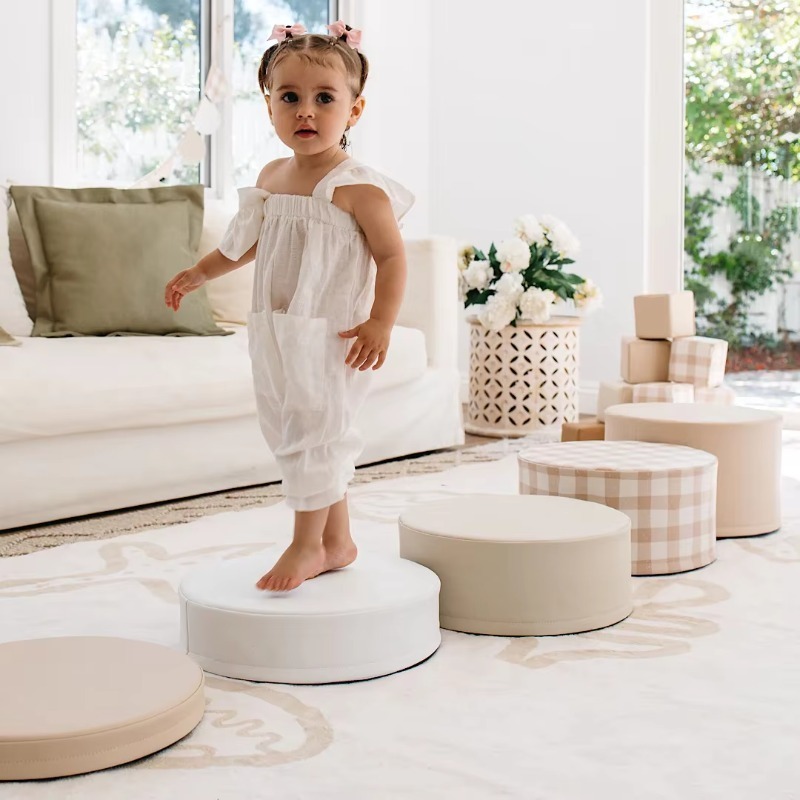 子供用スポンジ製踏み石、圧縮可能なソフトフォーム教育玩具 - Kids Education Steps のレビューと価格